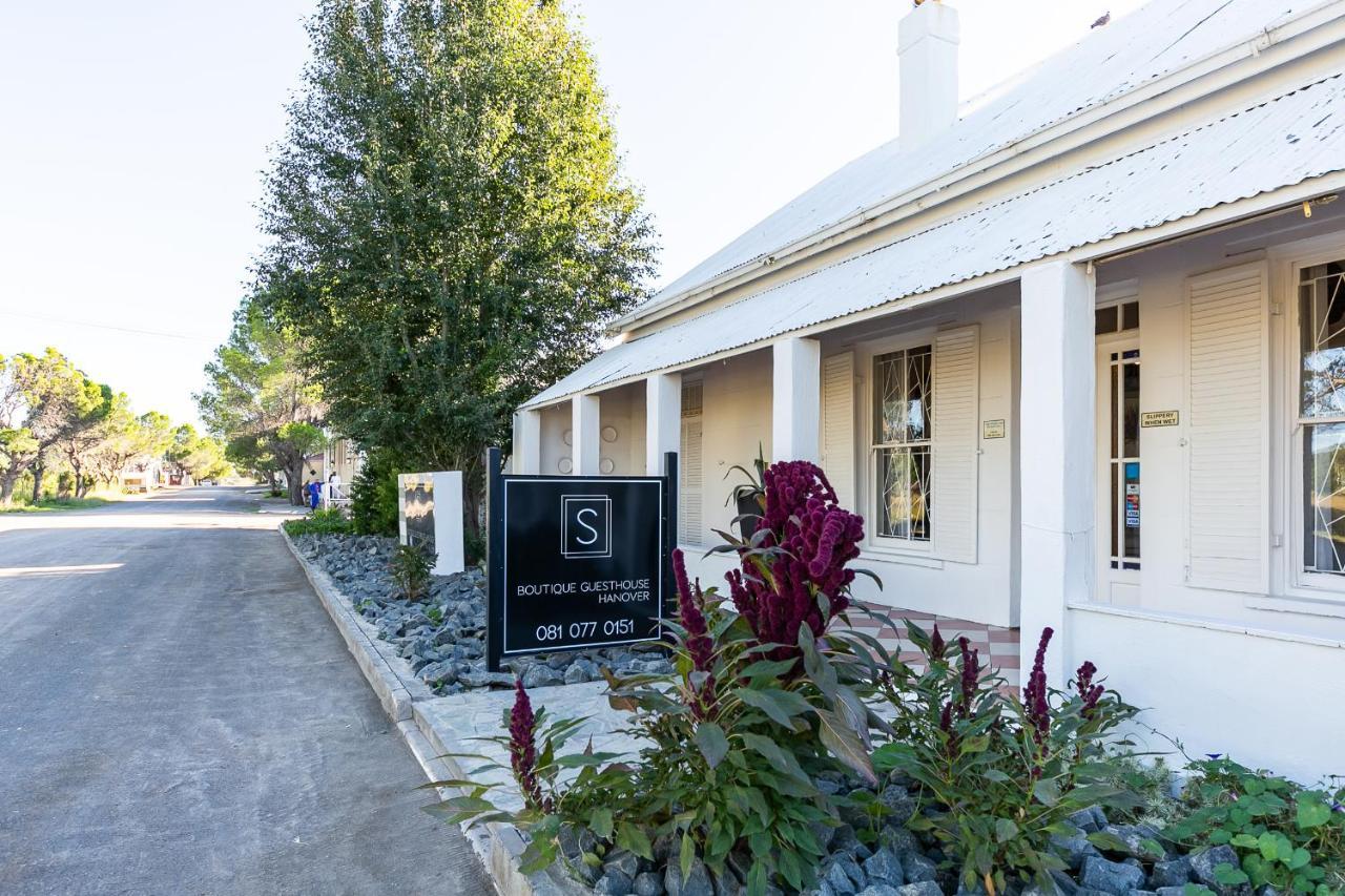 Boutique Guesthouse ฮานโอเวอร์ ภายนอก รูปภาพ